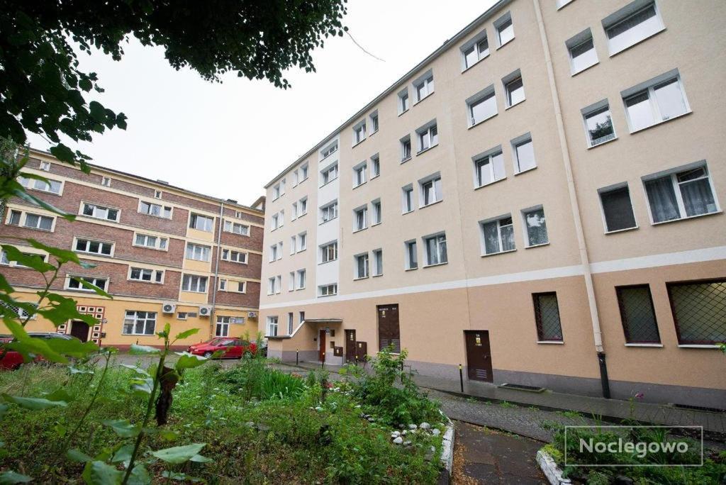 Korona Apartamenty กดัญสก์ ภายนอก รูปภาพ